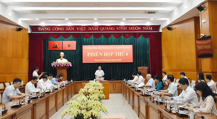 Bí thư Thành ủy TP.HCM Nguyễn Văn Nên, trưởng Ban chỉ đạo, chủ trì phiên họp - Ảnh: THÀNH ỦY TP.HCM
