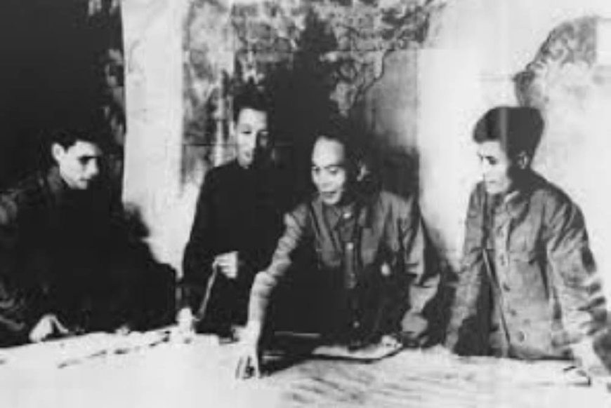 Điện Biên Phủ, ngày 3-4-1954, phạm vi chiếm đóng của địch bị thu hẹp